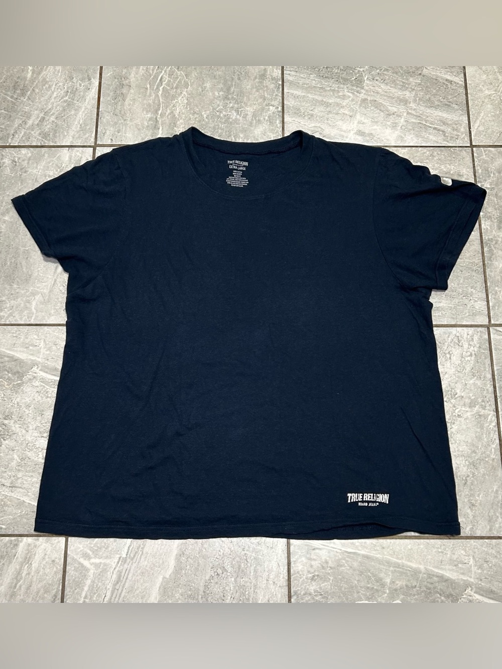 True Religion T-Shirt Mens XL Navy Blue Horseshoe Logo Boxy Muscle Fit